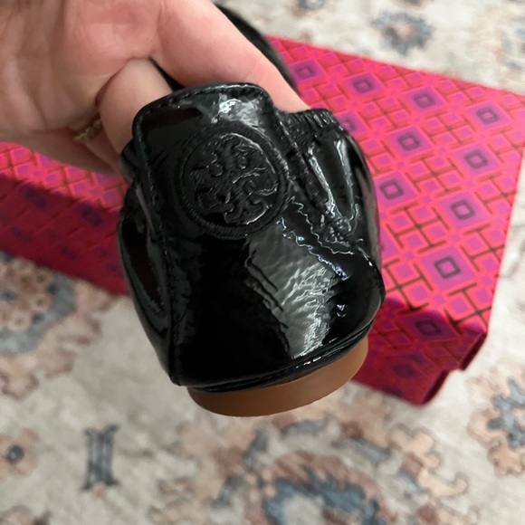 Tory Burch Ballet Flat NWT - Picture 2 of 5